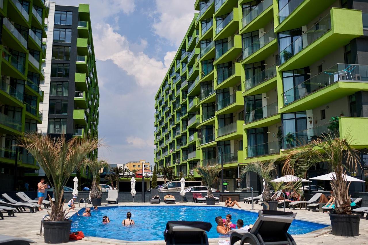 Nasty 24 Aparthotel Pool & Spa Mamaia Nord Năvodari Buitenkant foto