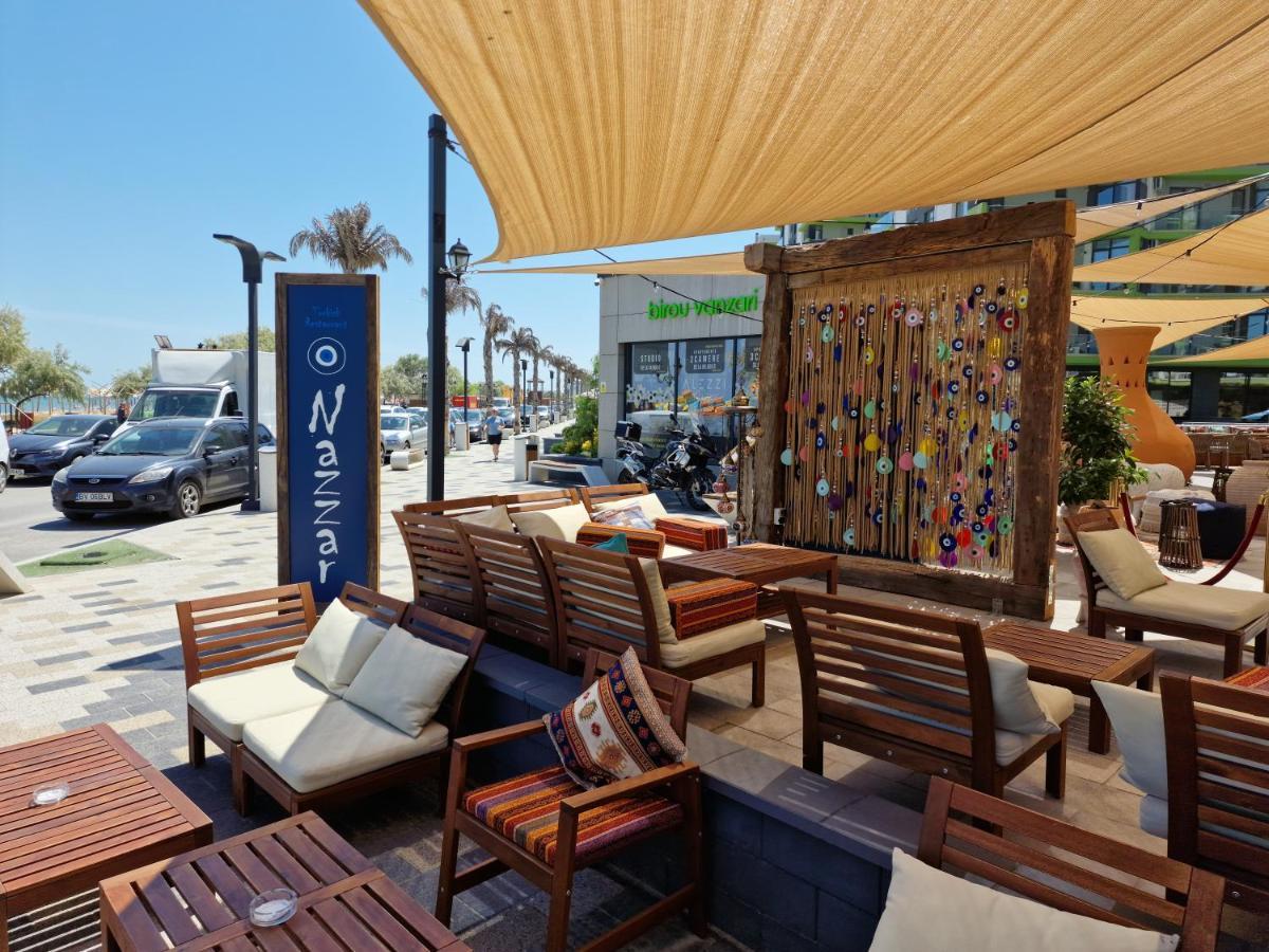 Nasty 24 Aparthotel Pool & Spa Mamaia Nord Năvodari Buitenkant foto