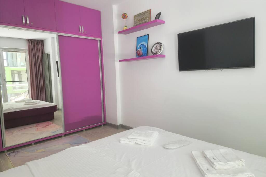 Nasty 24 Aparthotel Pool & Spa Mamaia Nord Năvodari Buitenkant foto