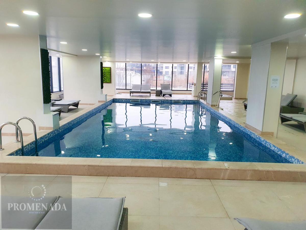 Nasty 24 Aparthotel Pool & Spa Mamaia Nord Năvodari Buitenkant foto